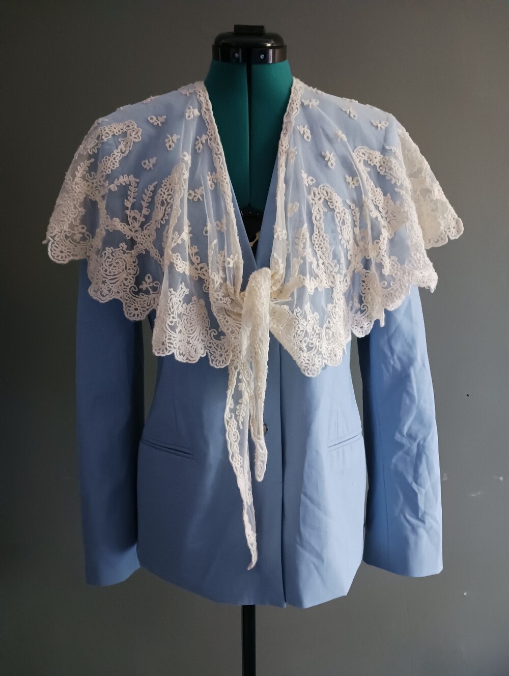 Sea New YORK LISA Light Blue Lace-Trimmed Tie Front  Jacket ,